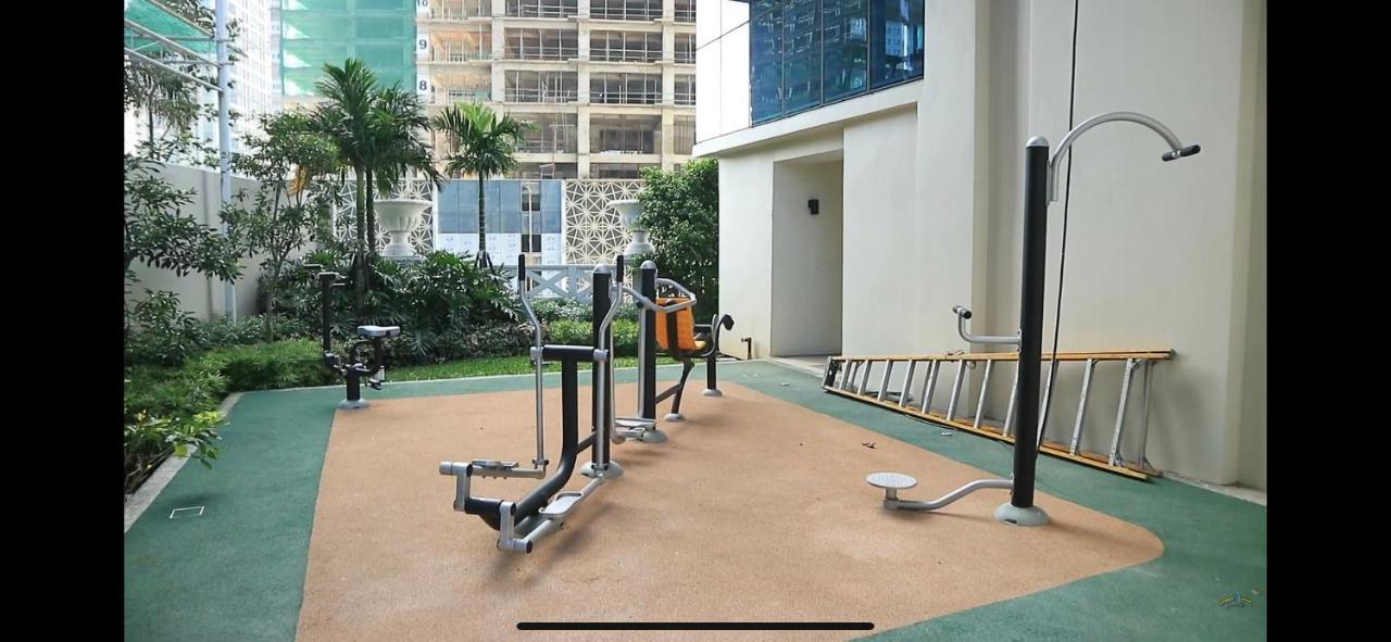 1 Bedroom Condo Uptown Parksuites Bgc, High Floor, Morning Sun Manila Exterior foto